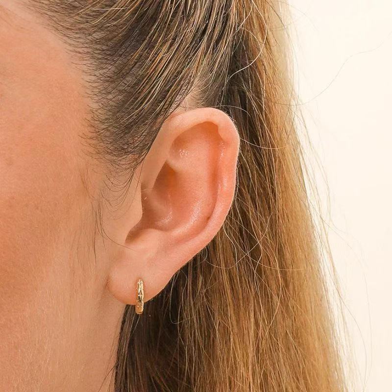 Gold Cosmic Star Fashionable Minimalist Earrings โ Exquisite Jewelry Gift