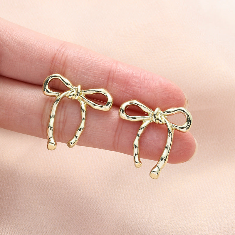 Women's Elegant Bowknot Design Stud Earrings – Available in Gold and White