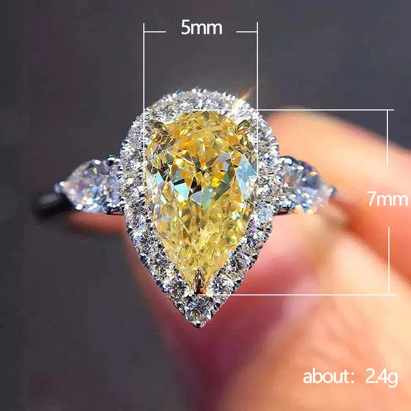 Fashionable Minimalist Yellow Crystal Teardrop Pear-Shaped Zircon Ring