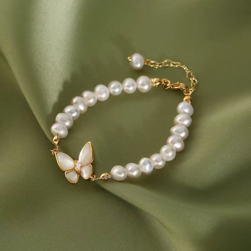 Elegant Mother-of-Pearl Butterfly 8mm Freshwater Pearl Bracelet