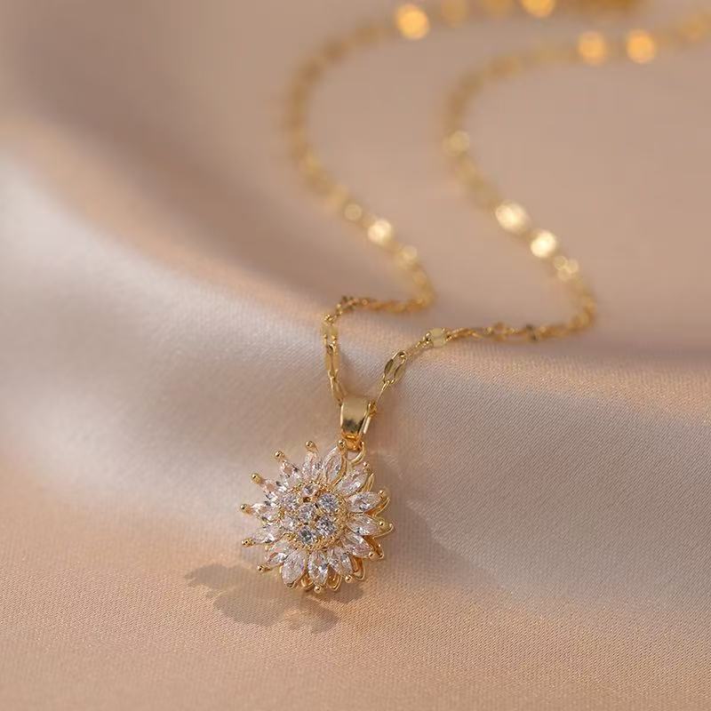 Women's Gold and Silver Spinning Sunflower Necklace – Stress Relief and Relaxing Jewelry