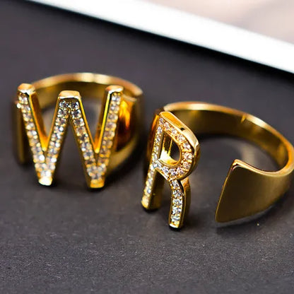 Personalized 26 Letters Gold Fashion Couple Ring with Diamond-like Sparkling Zircon