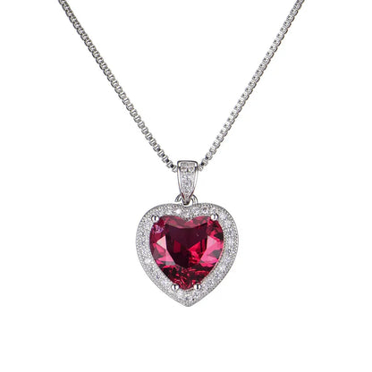 Silver Romantic Heart-Shaped Fashion Pendant Necklace with Zircon