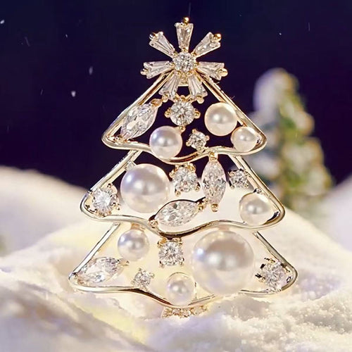 Fashionable Gold Christmas Tree Pendant Necklace with 4-8mm Freshwater Pearls – The Perfect Christmas Gift