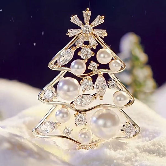 Fashionable Gold Christmas Tree Pendant Necklace with 4-8mm Freshwater Pearls – The Perfect Christmas Gift