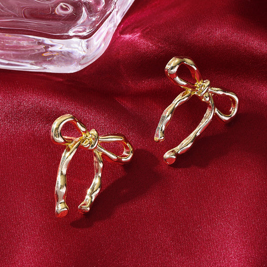 Women's Elegant Bowknot Design Stud Earrings – Available in Gold and White