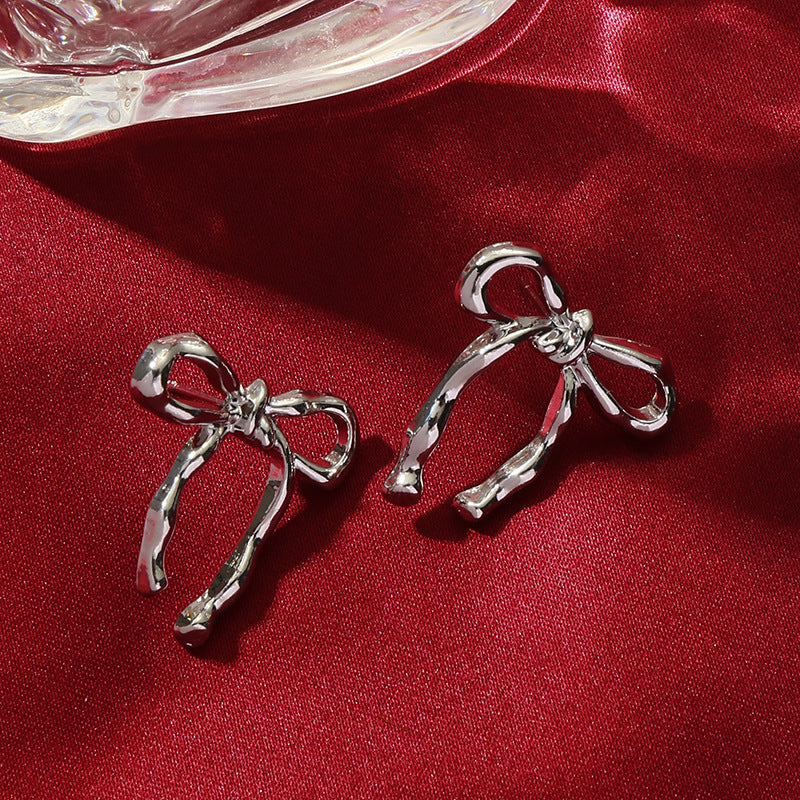 Women's Elegant Bowknot Design Stud Earrings – Available in Gold and White