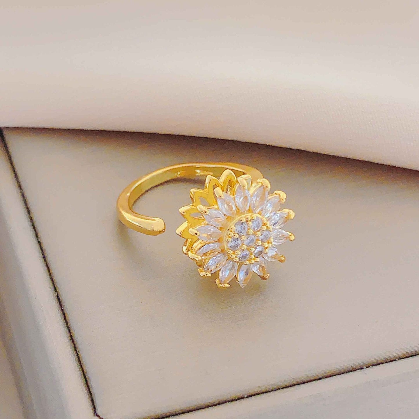 Women's Gold and Silver Spinning Sunflower Open Ring – Stress Relief and Relaxing Jewelry